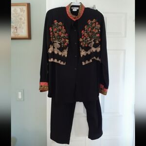 Vintage Roman Greek inspired 2 piece black Embroidered floral pants and t…